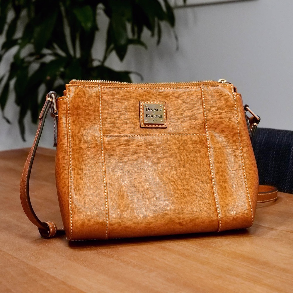 Dooney & Bourke Pebble Grain Brown Leather Lexington Crossbody